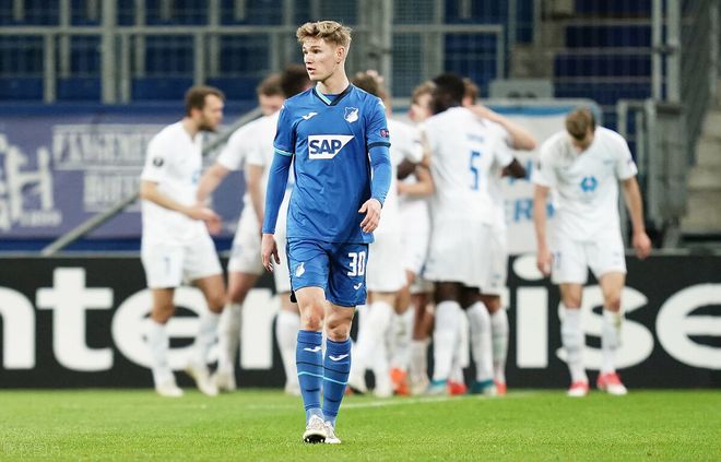 金年会官网-关于法甲赛后走向成谜，勒沃库森内部沟通，更衣室稳定，心理建设被强调的信息